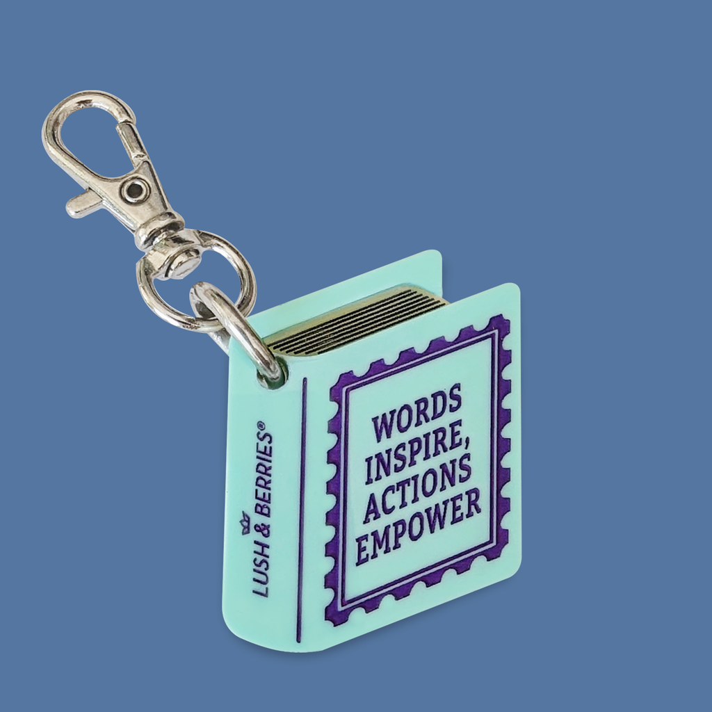 Mini Charm Libro: Words Inspire, Actions Empower